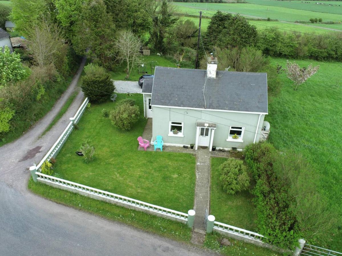 קורק Peaceful Cottage מראה חיצוני תמונה