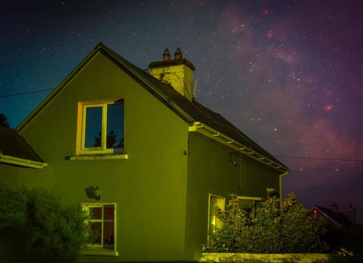 קורק Peaceful Cottage מראה חיצוני תמונה