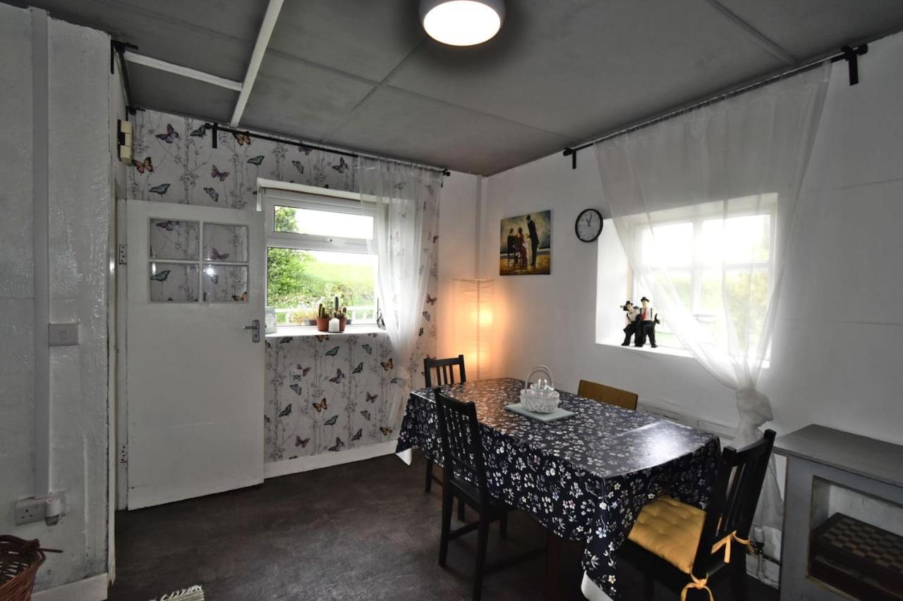 קורק Peaceful Cottage מראה חיצוני תמונה